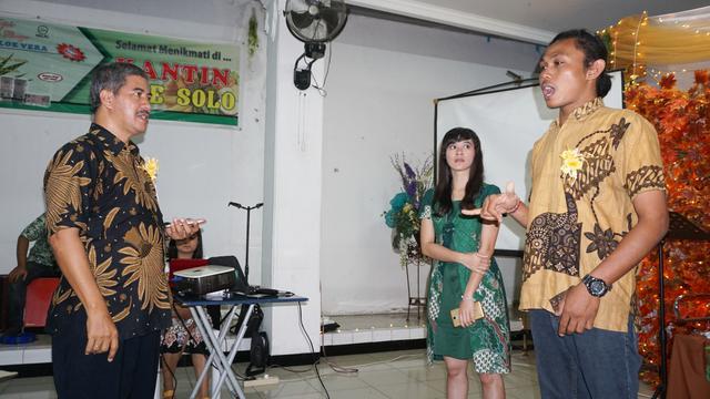 Jemaat Tuna Rungu Rayakan Natal