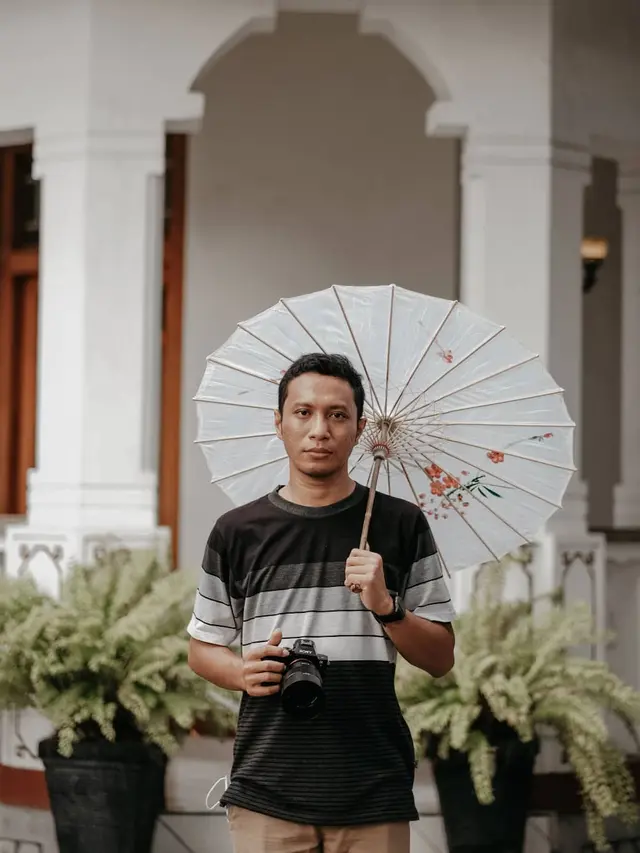 5 Potret Tombro Widodo saat Tidak Ngarit, Konten Kreator Trenggalek