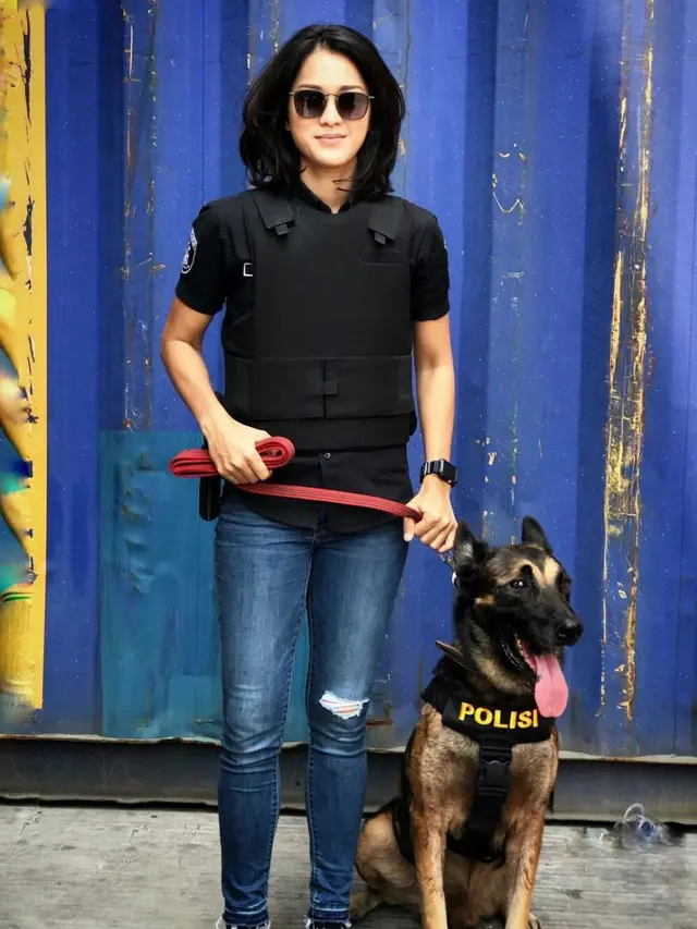 Potret 6 Artis Wanita yang Pernah Berperan Jadi Polisi, Memesona