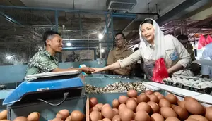 Pedagang Pasar Tak Lagi Menunggu Pembeli: Ketika Lapak Tradisional Masuk Dunia Digital