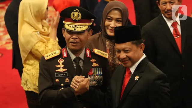 Dilantik Jokowi, Idham Azis Resmi Jadi Kapolri