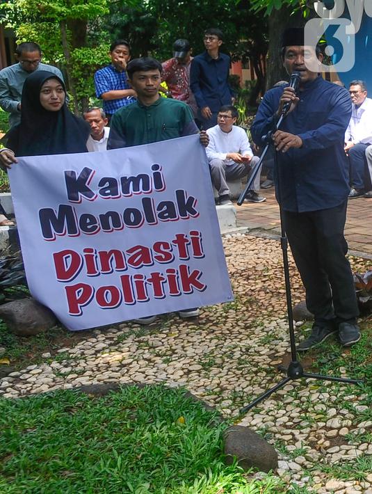 Seruan Ciputat mendesak KPU, Bawaslu, hingga DKPP juga diminta berani menegakkan aturan dan memastikan pelaksanaan pemilu berjalan sesuai peraturan. (merdeka.com/Arie Basuki)