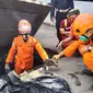 Basarnas Selamatkan Kucing Yang Terjebak Di Gorong-gorong Pelabuhan Merak, Kota Cilegon, Banten. (SJumat, 26/02/2021). (Dokumentasi Basarnas Banten).