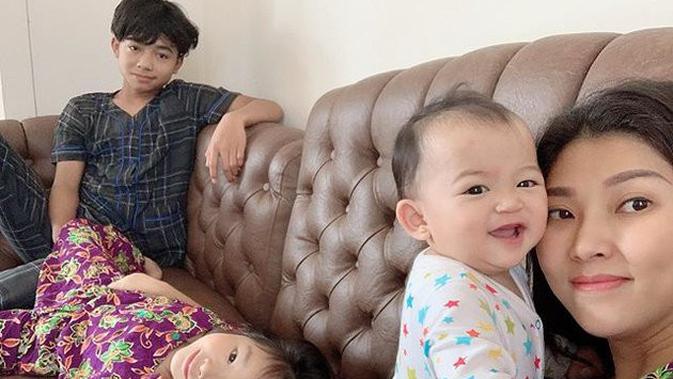 Sarwendah dan Thalia Putri Onsu (Sumber: Instagram/sarwendah29)