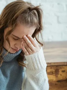 Strategi tenang menghadapi anak overstimulation saat liburan. [Dok/Pexels.com/Keira Burton].