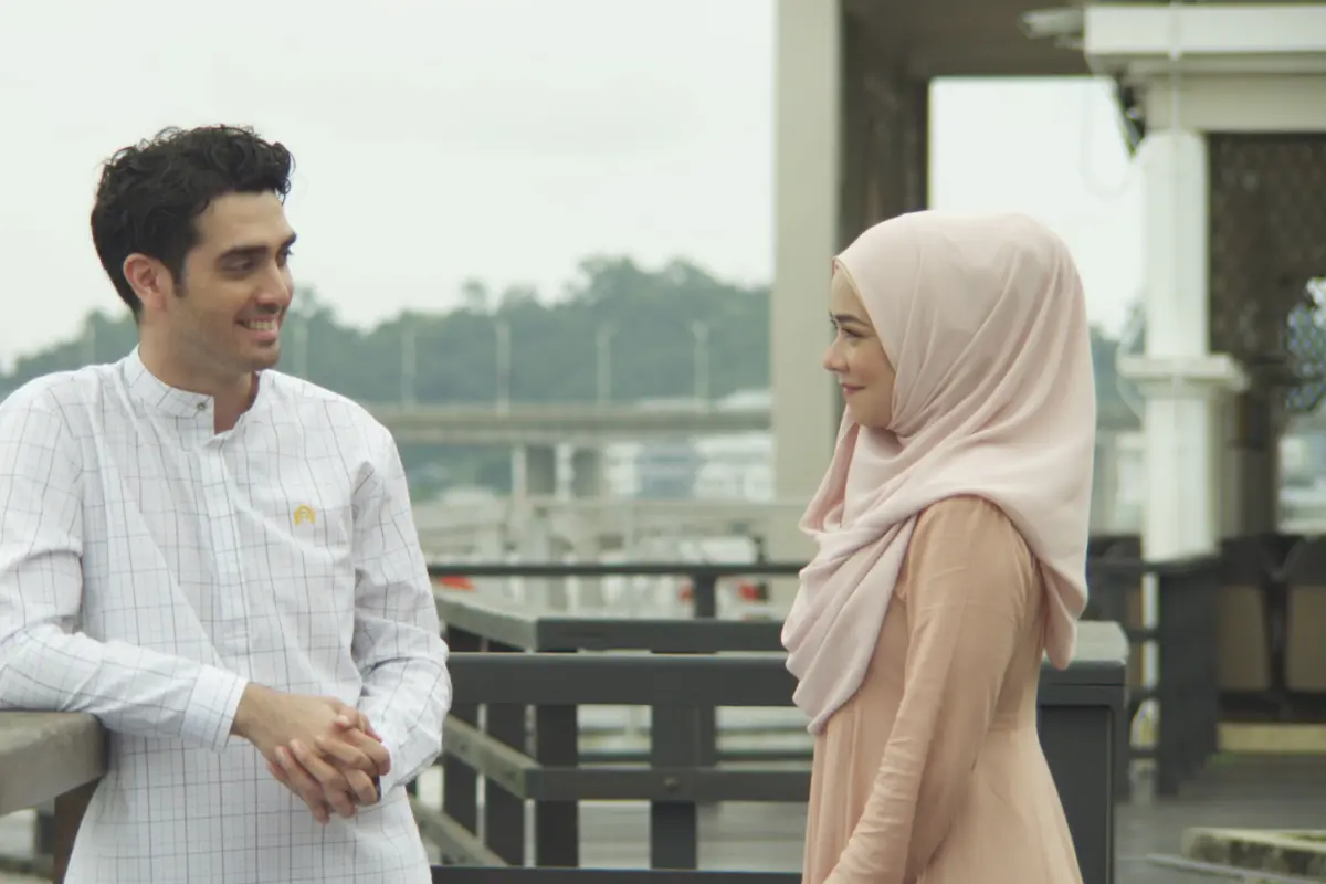 [Bintang] Bukan Cinta Malaikat
