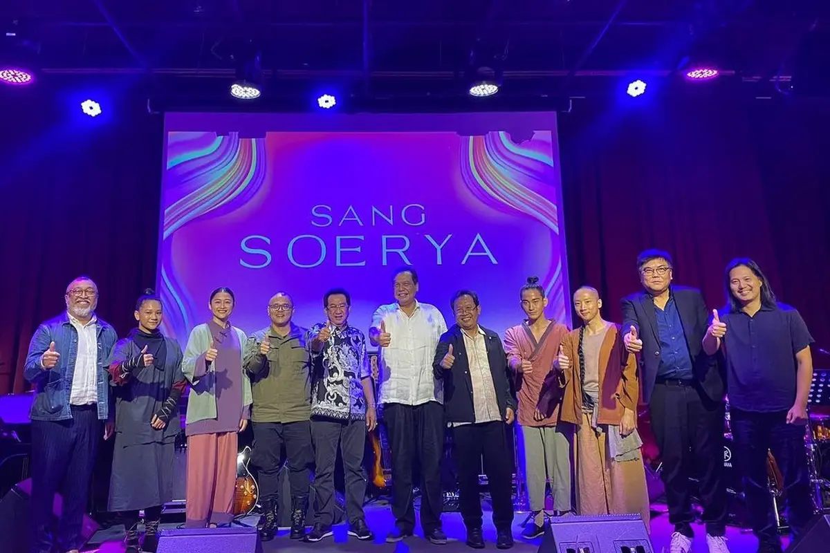 Kisah hidup pengusaha William Soeryadjaya diceritakan melalui mini series berjudul Sang Soerya.