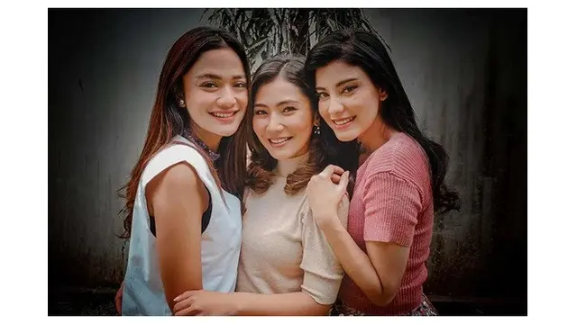 7 Potret Kebersamaan Metta Permadi dengan Pemain Suara Hati Istri: Anjani, Kompak