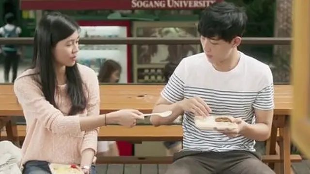 Amelia Tantono dan Ji Soo dalam drama Korea Lunch Box untuk acara K-Food Fair 2015 yang akan diadakan di Jakarta 16-18 Oktober 2015. (K-Food FAIR 2015)