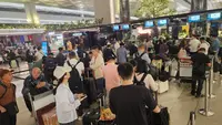 Imbas Erupsi Anak Krakatau, Penumpang Menumpuk di Bandara Soekarno-Hatta