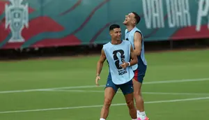 Cerita Diogo Dalot dan Cristiano Ronaldo: Dulu Idola Masa Kecil, Kini Sahabat di Timnas Portugal