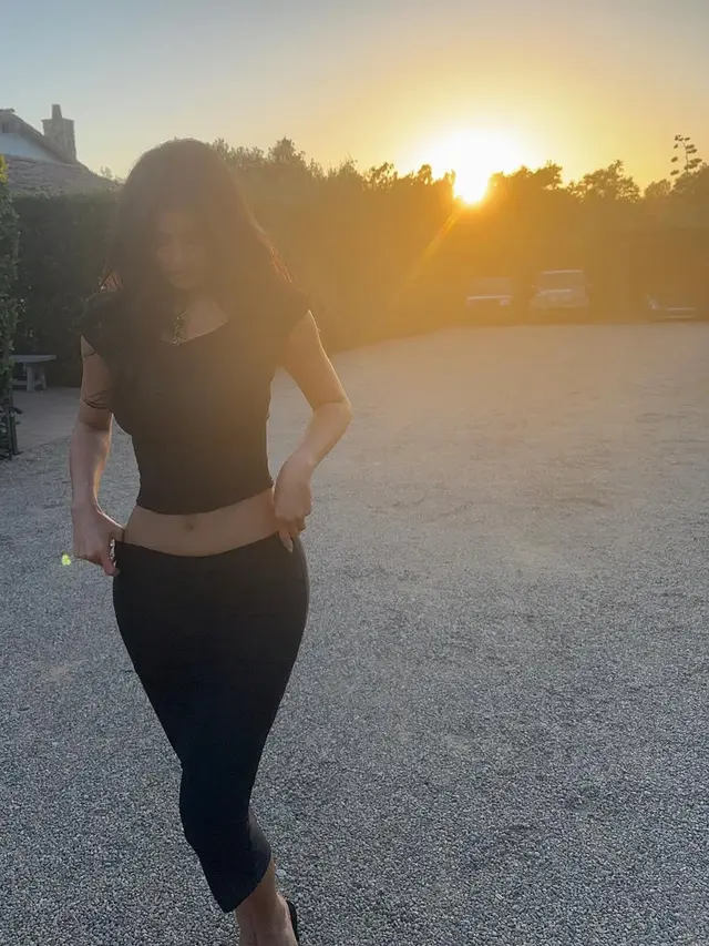 Kylie Jenner saat Pesta Ulang Tahun Sederhana ke 28. [@kyliejenner]