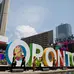 Toronto adalah sebuah kota yang terletak di Kanada