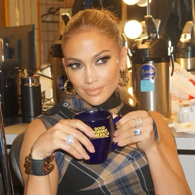 [Fimela] Jennifer Lopez