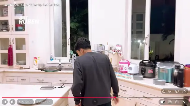 Potret Ruang Makan di Rumah Ruben Onsu