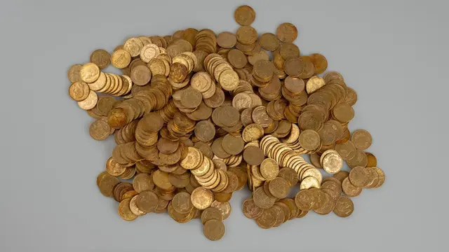 Tak satu pun koin emas yang ditemukan berasal dari daerah setempat, yang membuat kurator museum bingung. (Museum of Eastern Bohemia)