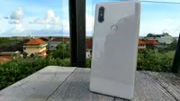 Xiaomi Mi MIX 2S. Liputan6.com/Yuslianson