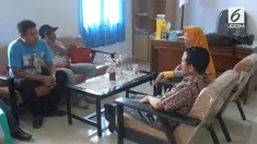 Pelaku menyimpan dendam terhadap sang guru lantaran pernah ditegur karena tidak masuk sekolah tanpa pemberitahuan.