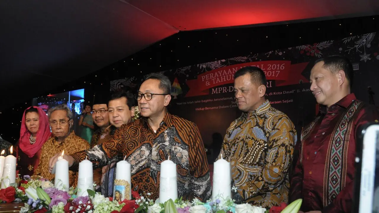 Panglima TNI Jenderal Gatot Nurmantyo menghadiri perayaan Natal dan Tahun Baru MPR/DPR/DPD RI di Kompleks Parlemen Senayan, Jakarta Pusat. 