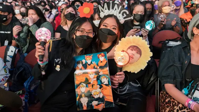 Ilustrasi nonton konser K-Pop