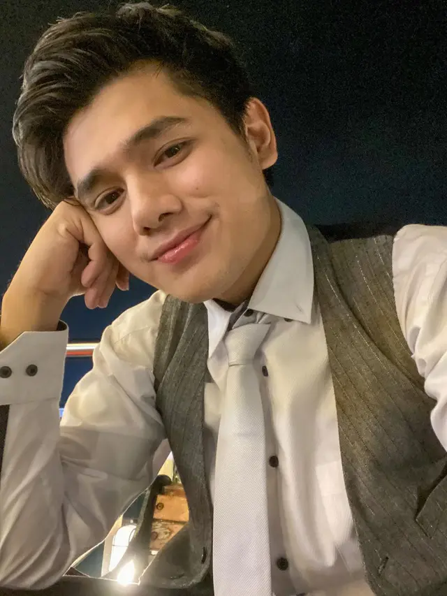 6 Pesona Rayn Wijaya, Pemeran Ken dalam Miniseri Magic in Love SCTV