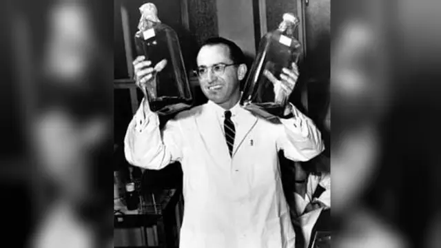 Jonas Salk, penemu vaksin polio suntik (IPV)