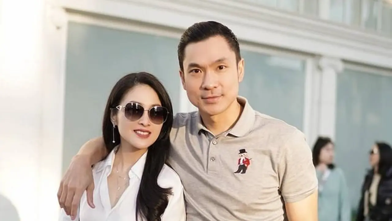 8 Potret Harvey Moeis, Suami Sandra Dewi yang Ditetapkan Jadi Tersangka Korupsi
