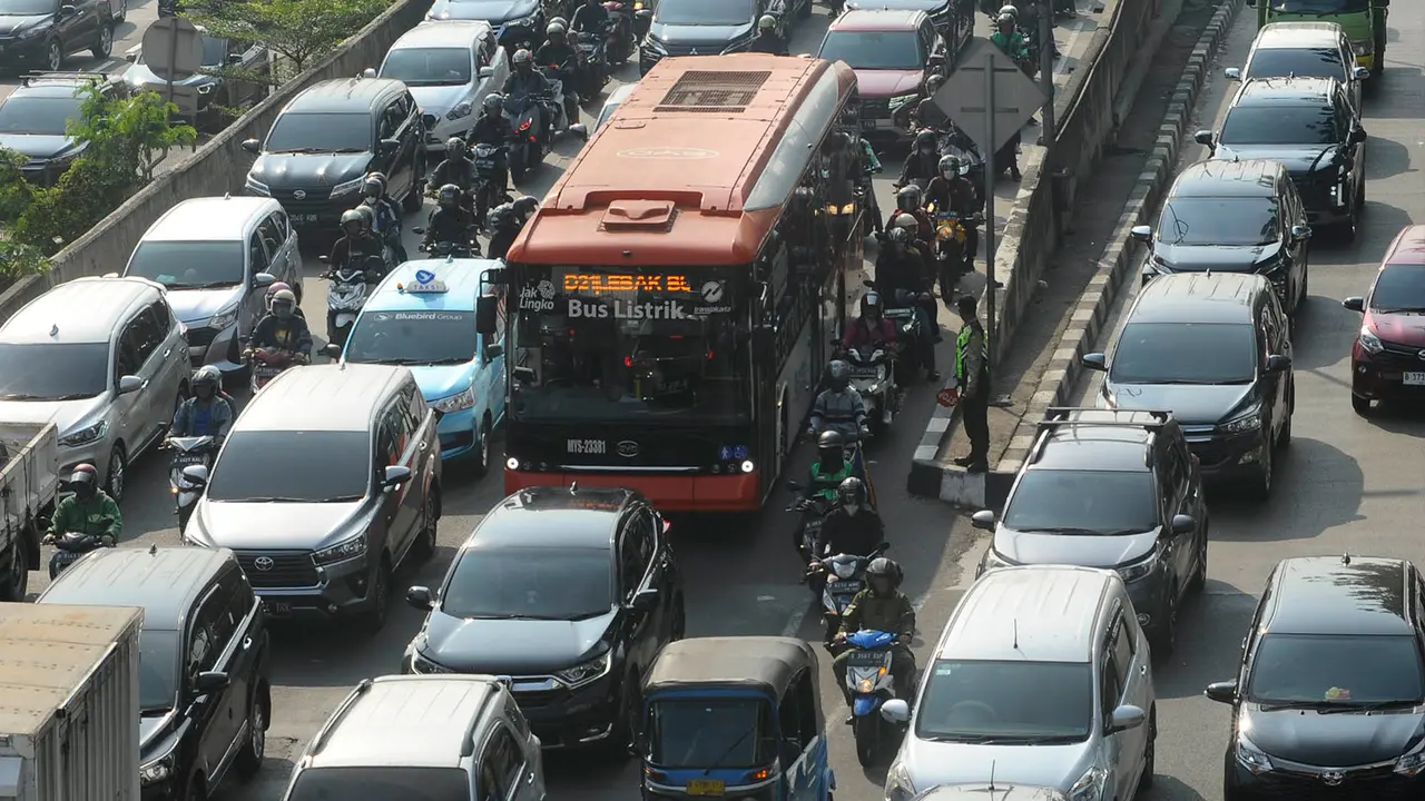 Macet dan Polusi Udara Jakarta