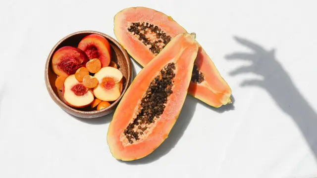 Pepaya//copyright pexels/Elizabeth Rose