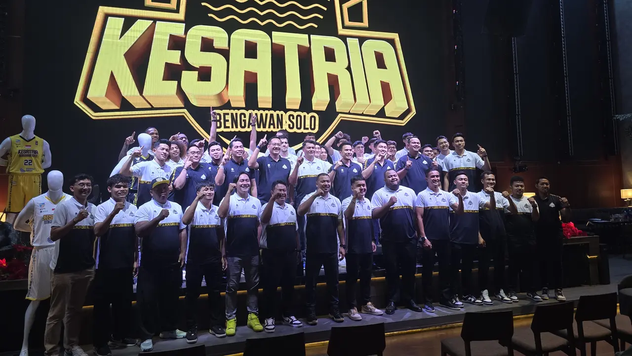 Launching tim Kesatria Bengawan Solo jelang IBL 2025