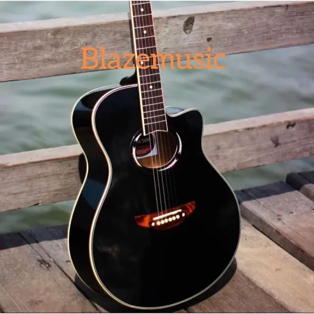Gitar Akustik