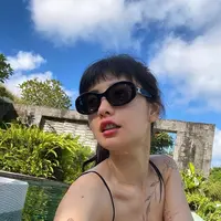 Dari Pakai Bikini Hingga Tato, Ini 6 Potret Nana After School Saat di Villa Bali. (Foto: instagram.com/jin_a_nana)