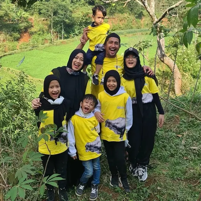 [Fimela] Irfan Hakim dan Della Sabrina Indah Putri