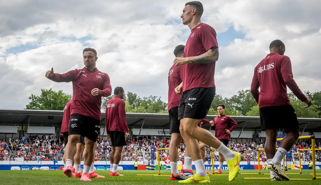 Swiss diyakini bakal menjadi salah satu kuda hitam di Euro 2024. (Fabrice COFFRINI / AFP)