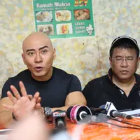 Preskon Deddy Corbuzier (Nurwahyunan/bintang.com)