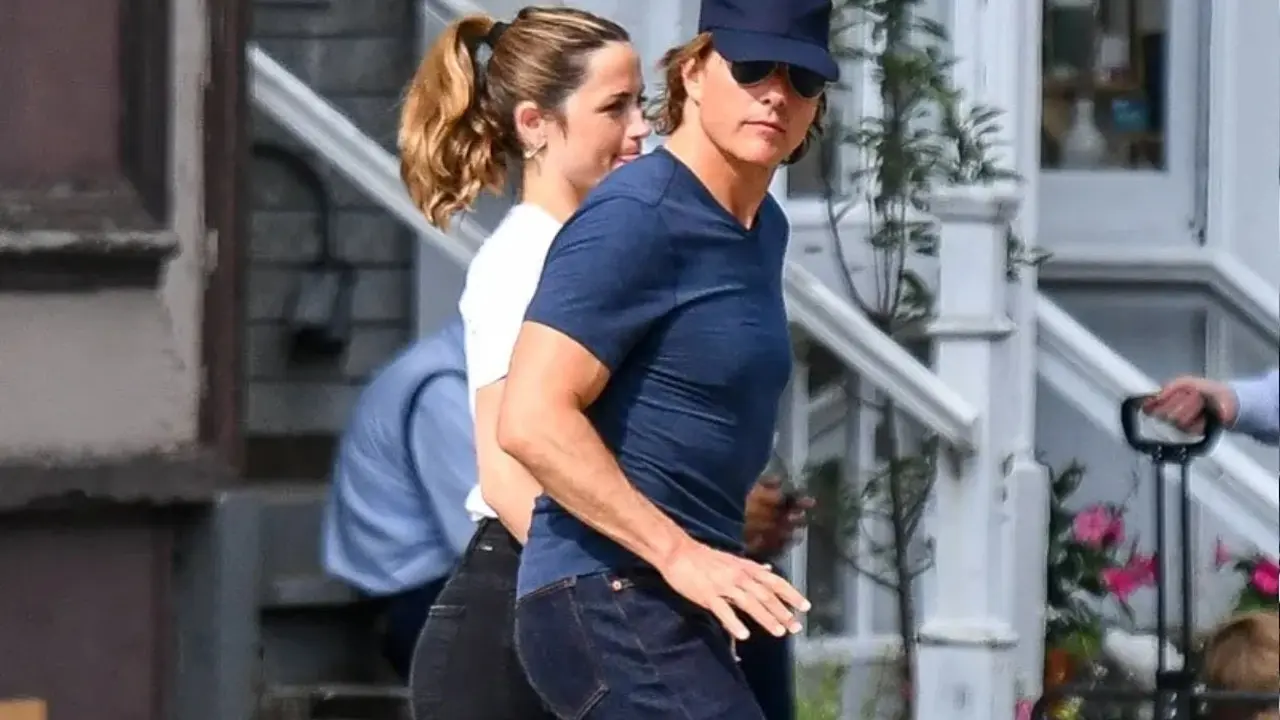 Tom Cruise and Ana de Armas: Adorable Moment in Vermont Confirms Dating Rumors?