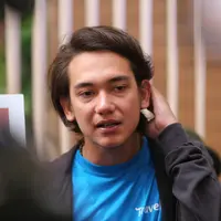 Adipati Dolken