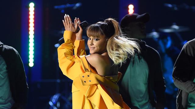 [Bintang] Ariana Grande-Mac Miller