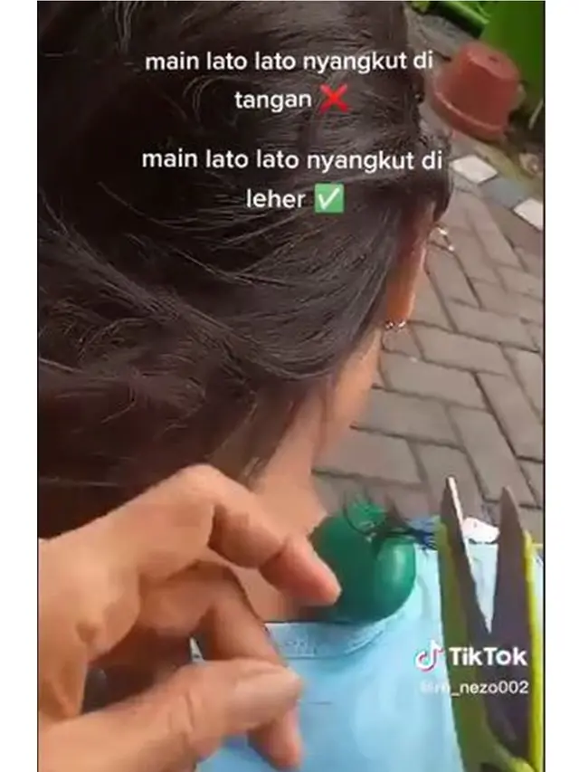 Tali Lato-lato Ini Nyangkut di Leher dan Rambut Bocah, Langsung Kena Marah Ibu