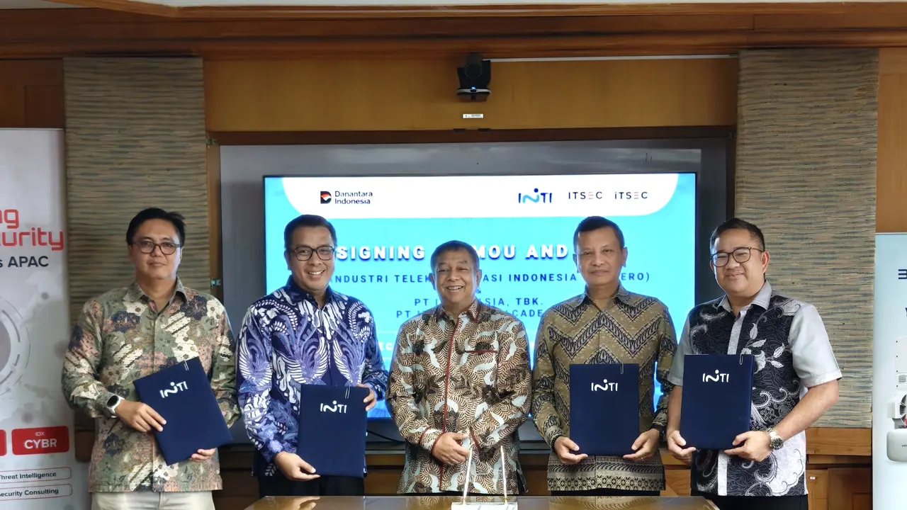 Jajaran Direksi PT INTI dan PT ITSEC Asia. Credit: ITSEC