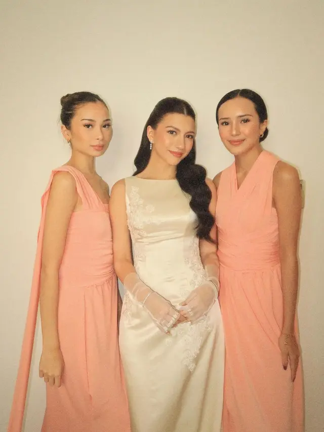 Beby Tsabina jadi bridesmaid pernikahan Cassandra Lee (Instagram/bebytsabina)