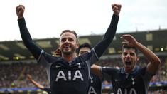 Musim 2023/2024 baru menyelesaikan seperempat perjalanan, namun beberapa catatan menarik telah tersaji berkaitan dengan kiprah para rekrutan anyar di beberapa klub di liga top Eropa. Tercatat ada 5 pemain yang berstatus rekrutan anyar yang langsung tampil gacor tanpa memerlukan adaptasi yang lama bersama klub barunya. Siapa saja? Ini dia daftar lengkap kelimanya. (AFP/Paul Ellis)