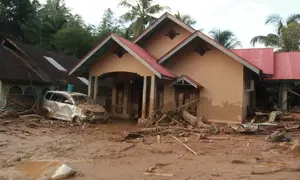 Banjir bandang yang melanda Kecamatan Palembayan, Kabupaten Agam, Sumatera Barat (Sumbar). (Liputan6.com/Novia Harlina)