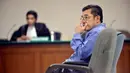 Dalam sidang tuntutan yang digelar di Pengadilan Tipikor, Jakarta, Senin (17/03/14), Ahmad Jauhari juga didenda Rp 200 juta subsider 6 bulan kurungan (Liputan6.com/Johan Tallo) 