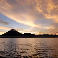 Tidore, pesona lain di barat Halmahera.