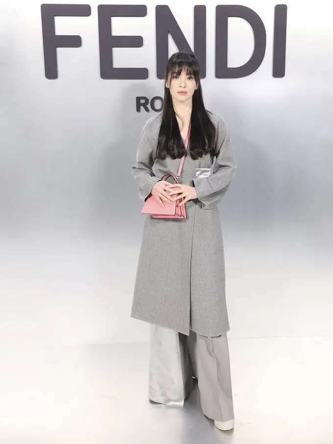 Song Hye Kyo di Fendi Milan Fashion Week
