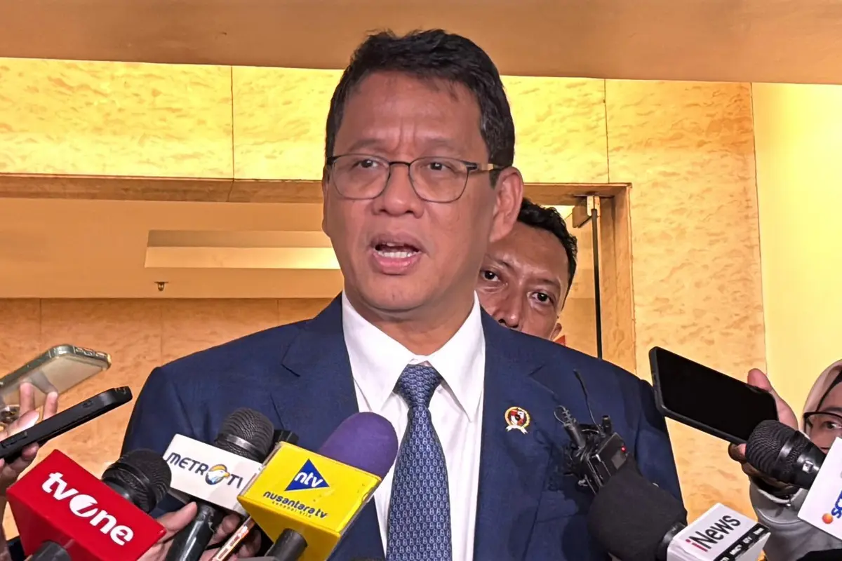 Menteri Keuangan (Menkeu) Purbaya Yudhi Sadewa  saat ditemui di Menara Bank Mega, Jakarta, Senin (27/10/2025). (Liputan6.com/Tira)