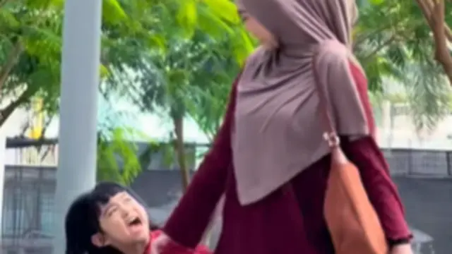 Potret Liburan Ria Ricis dan Moana di Dubai