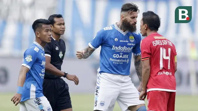 Liga 1 Indonesia 2018 : Persib Bandung Vs Persija Jakarta