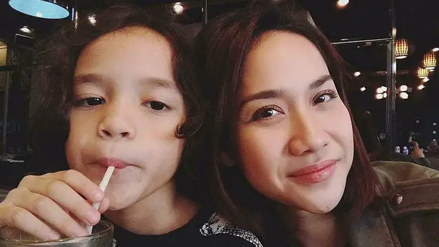 6 Momen Kebersamaan BCL dan Noah Sinclair dari Kecil Hingga Temani Sang Ibu Menikah Lagi